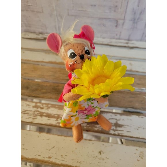 Annalee mouse flower spring 2011 home decor
